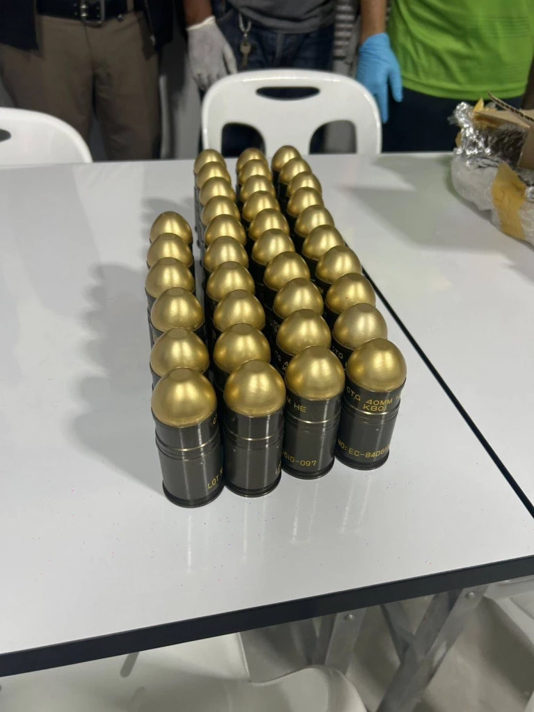 ช็อก! พบ ลูกระเบิด M79 จำนวน 36  ลูก ซุกคลังสินค้าขนส่งเจ้าดัง