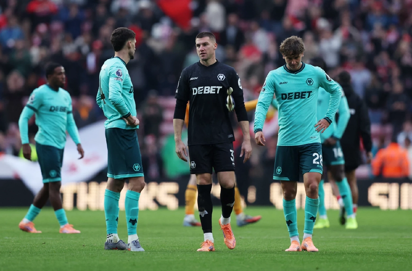 พรีวิว พรีเมียร์ลีก สุดสัปดาห์: "ซาลาห์" ต้องกู้ศรัทธา, "แมนยู" ลุ้นชัย 3 นัดติด