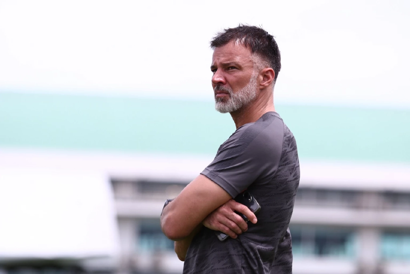 รู้จัก แอนโธนี ฮัดสัน : โค้ชอังกฤษผู้พลิกชีวิตสู่กุนซือใหม่ทีมชาติไทย