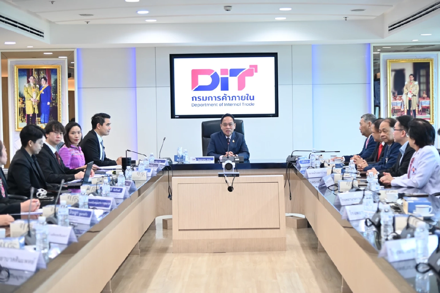 พาณิชย์ ถก รพ.เอกชน เตรียม MOU เปิดราคายาเพิ่มทางเลือกประชาชน