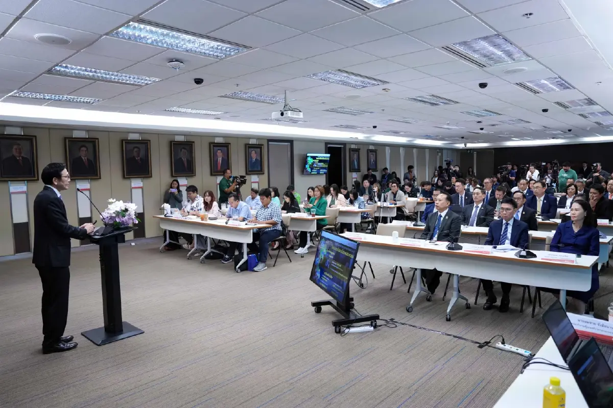 'อรรถพล' เร่งเครื่อง Quick Big Win เต็มสูบ กระตุ้นเศรษฐกิจ 7 แสนล้าน