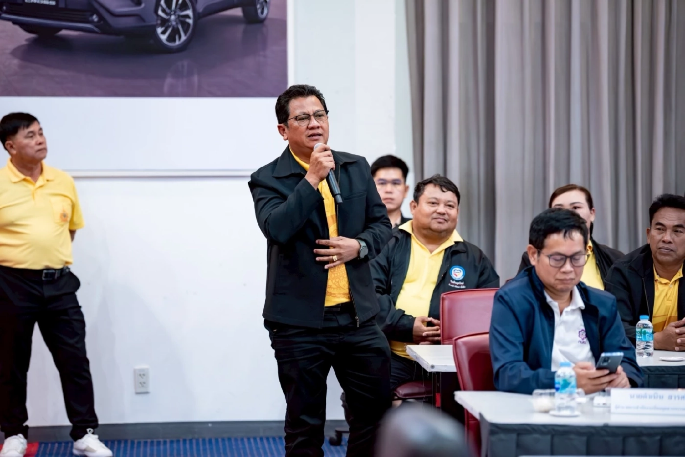 รมช.อุตฯ ลงพื้นที่นิคมอุตฯ เกตเวย์ซิตี้ ฟังความเห็นท้องถิ่น