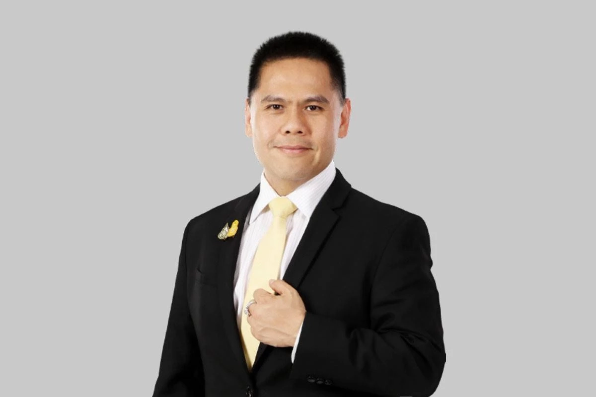 วราวุธ ศิลปอาชา