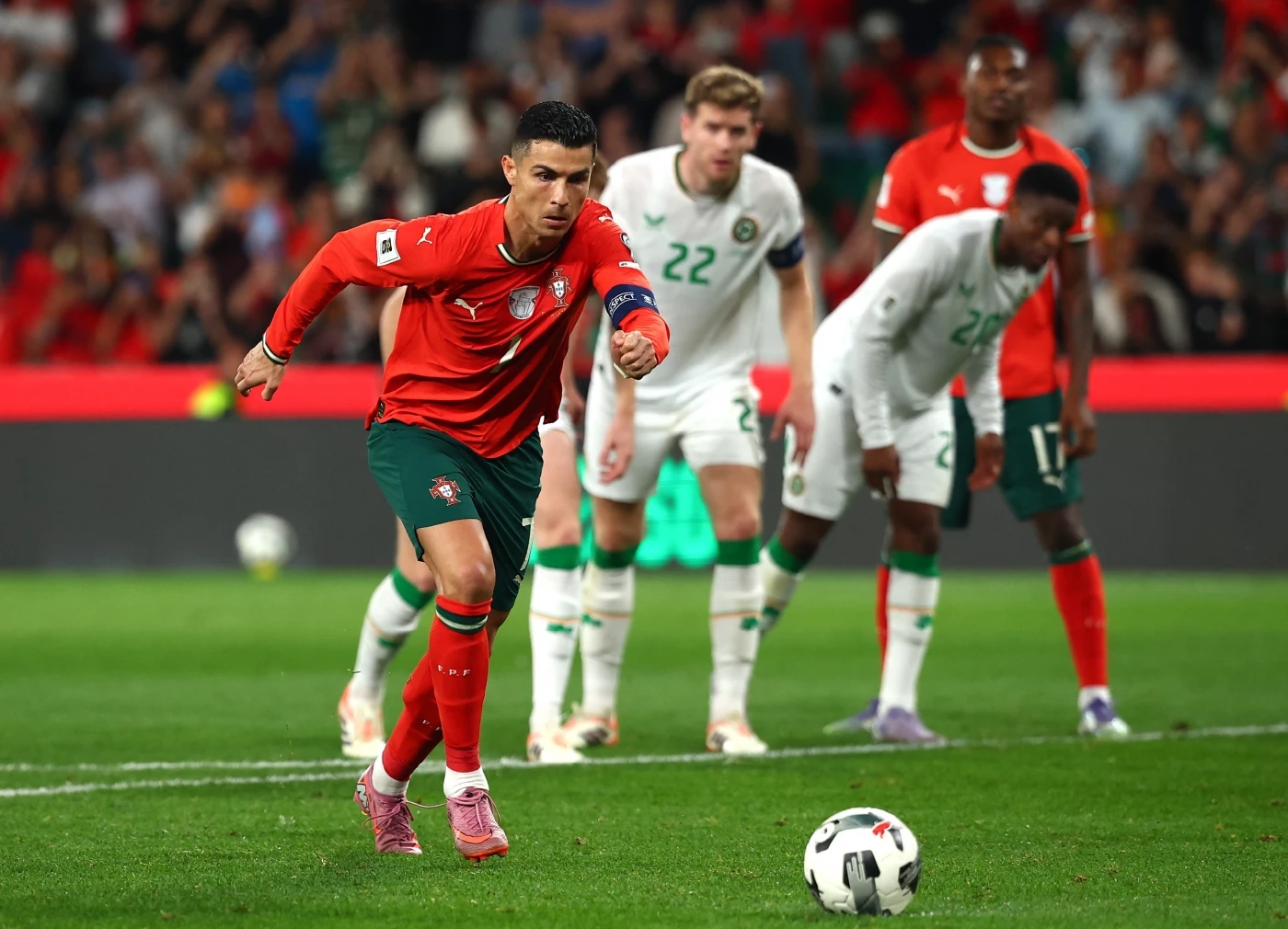 สรุปผลคัดบอลโลกซนยุโรป : \"ฮาลันด์\" ซัดแฮตทริกพา นอร์เวย์ ถล่มยับ