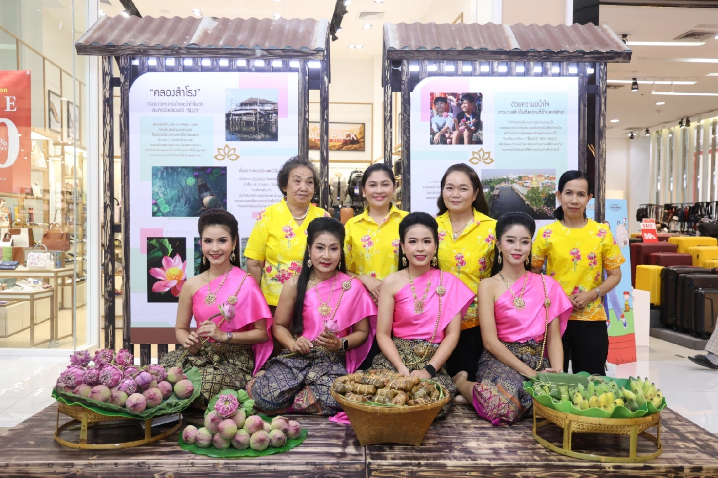 สมุทรปราการพร้อม! สืบสาน "ประเพณีรับบัว ๑ เดียวในโลก" 3-6 ต.ค.นี้ แห่หลวงพ่อโต-โยนบัว 6 ต.ค.