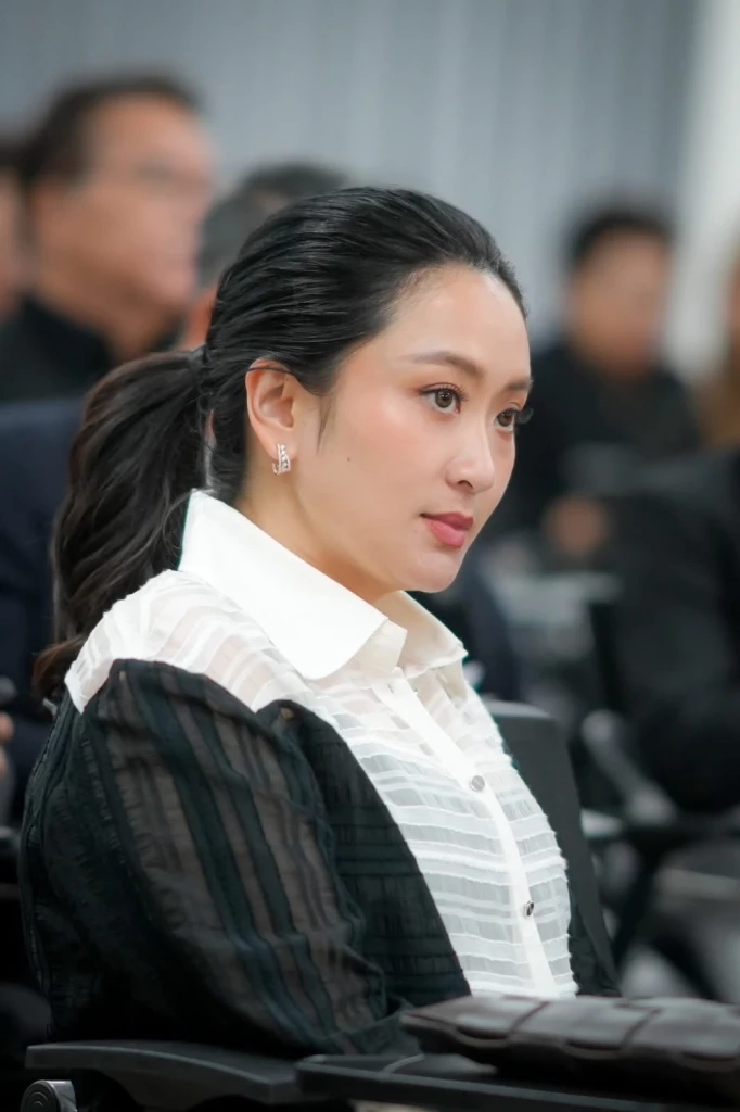 ฝันใหม่ “ประเสริฐ” นอมินีชินวัตร “มนพร-สุดาวรรณ” ทุนแดงแชมป์อีสาน