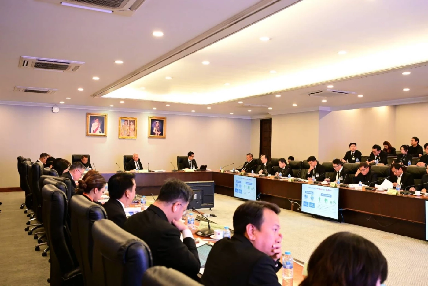 คมนาคมเคาะเหมาจ่าย 40 บาท 'สายสีแดง - ม่วง' คาดเริ่ม 1 ธ.ค.นี้