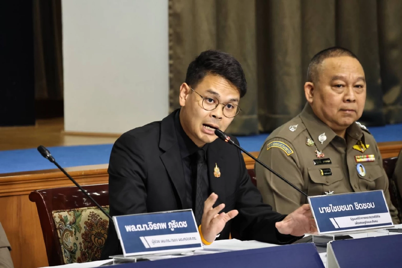 "กระทรวงดีอี ร่วม ตร." แถลง 1 เดือน กวาดล้าง "แก๊งสแกมเมอร์" ยึดทรัพย์กว่า 500 ล้านบาท