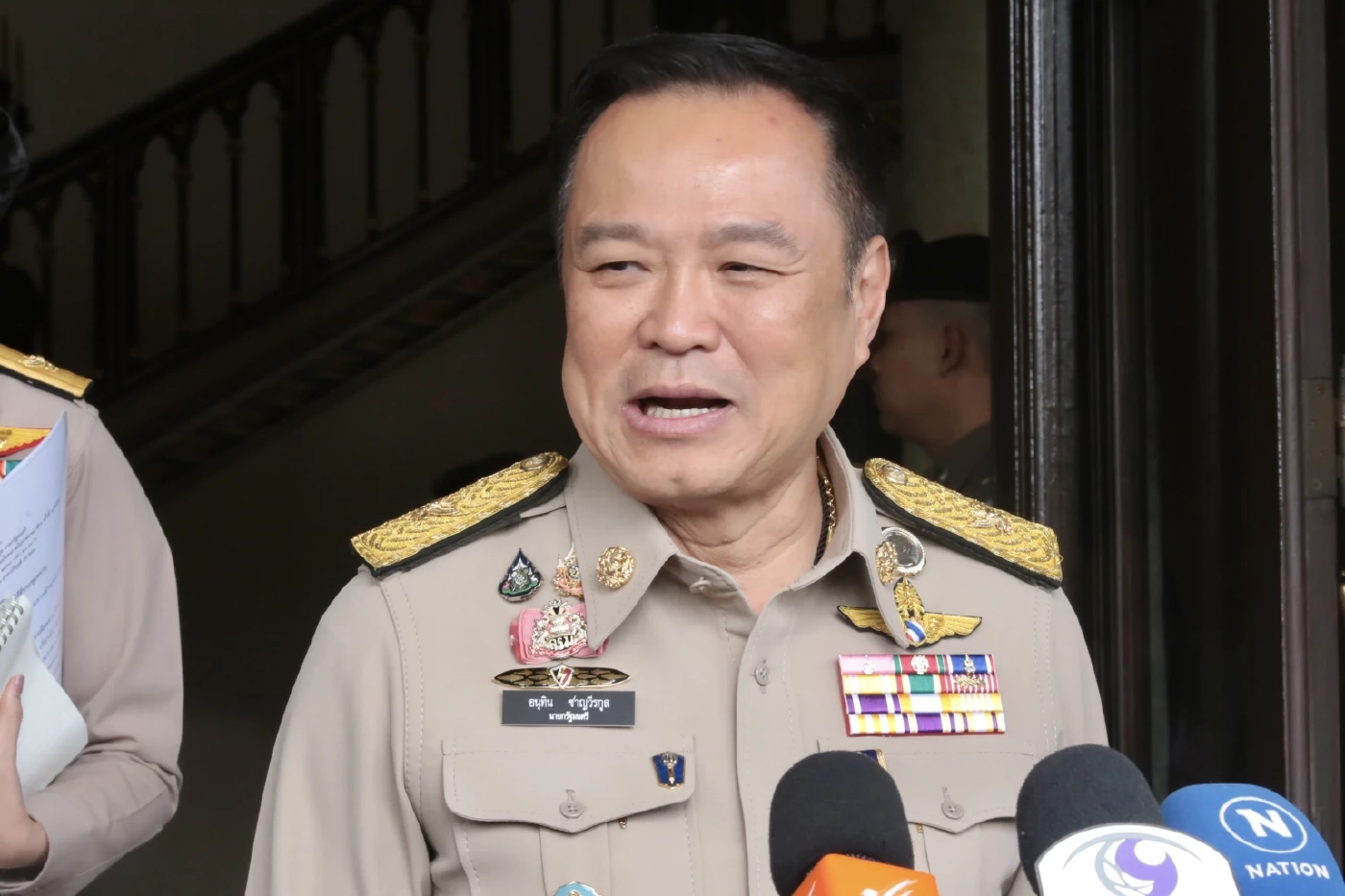 "นายกฯอนุทิน" ปัดตอบ ยุบสภาก่อนวันที่ 31 ม.ค.69 หรือไม่ ลั่น พร้อมเลือกตั้งตลอดเวลา เหตุอะไรก็เกิดขึ้นได้