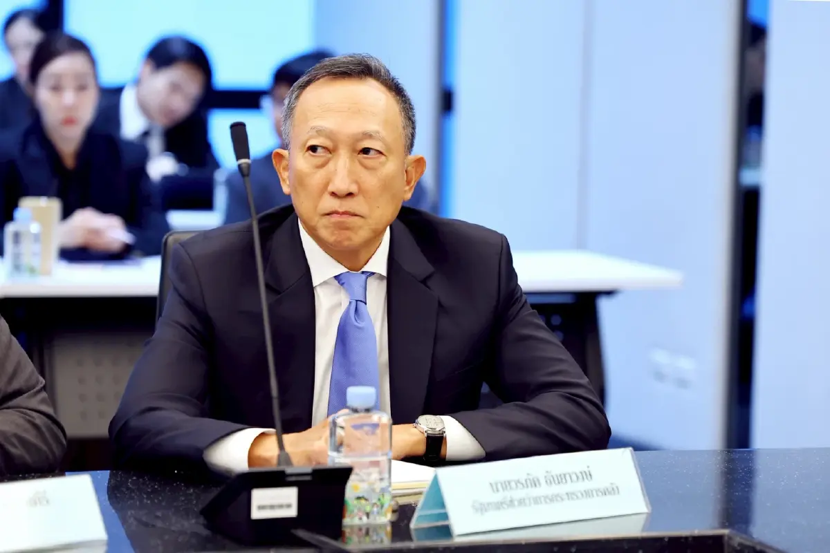 วรภัค ธันยาวงษ์ รัฐมนตรีช่วยว่าการกระทรวงการคลัง