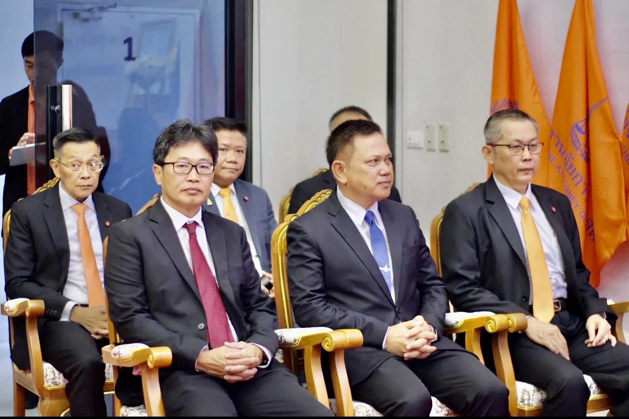 อธ.อัยการภ.4 เรียกประชุมอัยการอีสานตอนบน 12 จังหวัดสางคดีค้าง