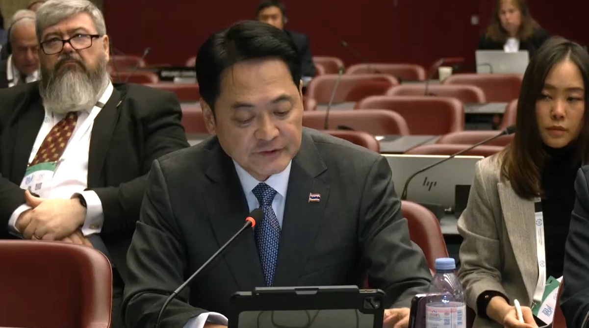 นายอนุชา บูรพชัยศรี หรือ “สส.เจมส์” 