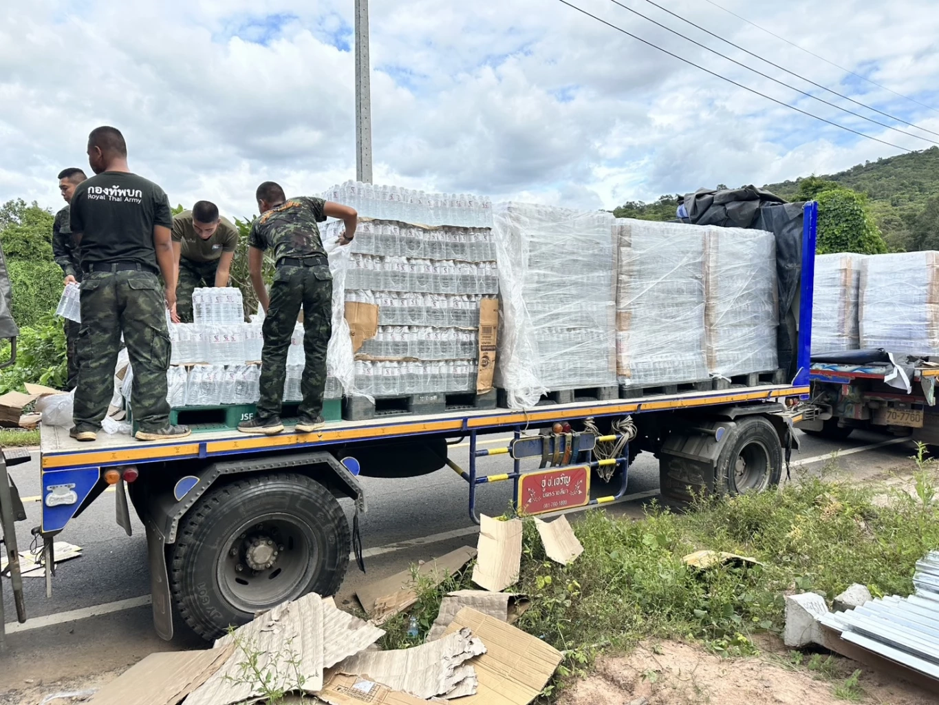 พรรคไทรวมพลัง เดินหน้าสนับสนุนทหาร ชายแดนช่องบก-ช่องอานม้า