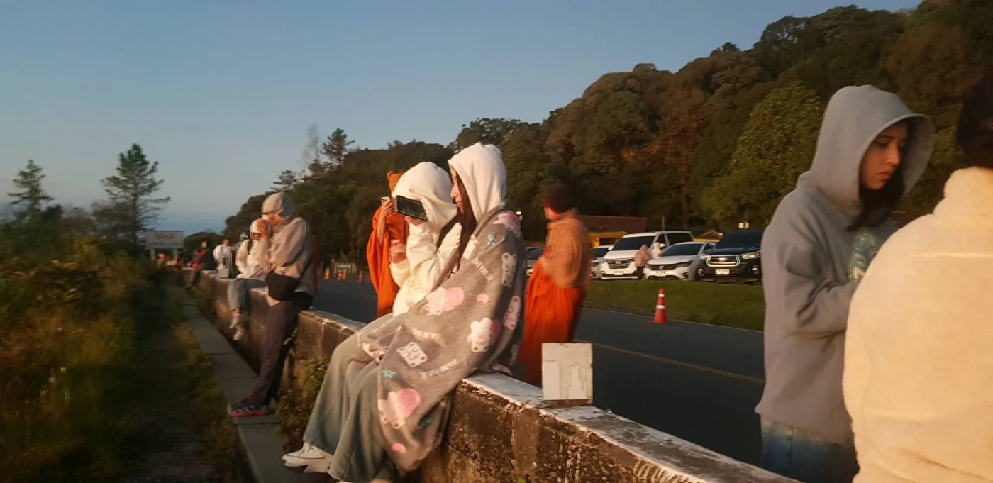 "ดอยอินทนนท์" หนาวจัด อุณหภูมิลดฮวบเหลือ 7 องศาฯ