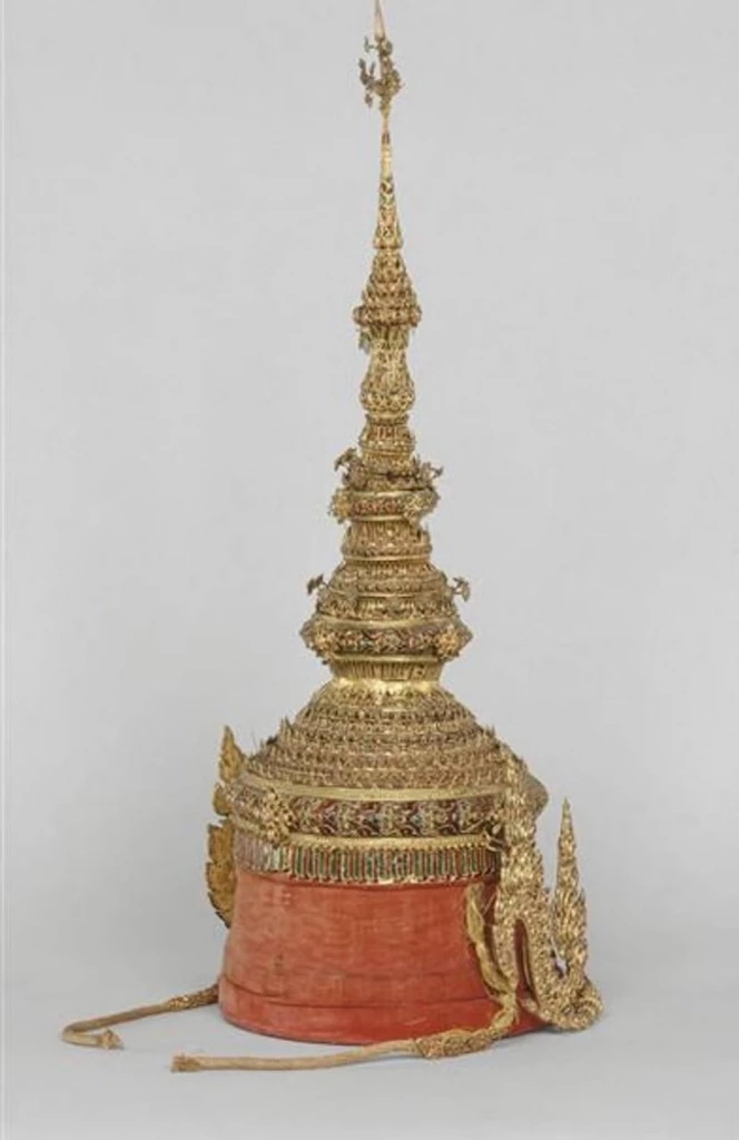 ย้อนรอยปล้นพระมหาพิชัยมงกุฎ ร.4 สู่โจรกรรมเครื่องเพชรลูฟวร์