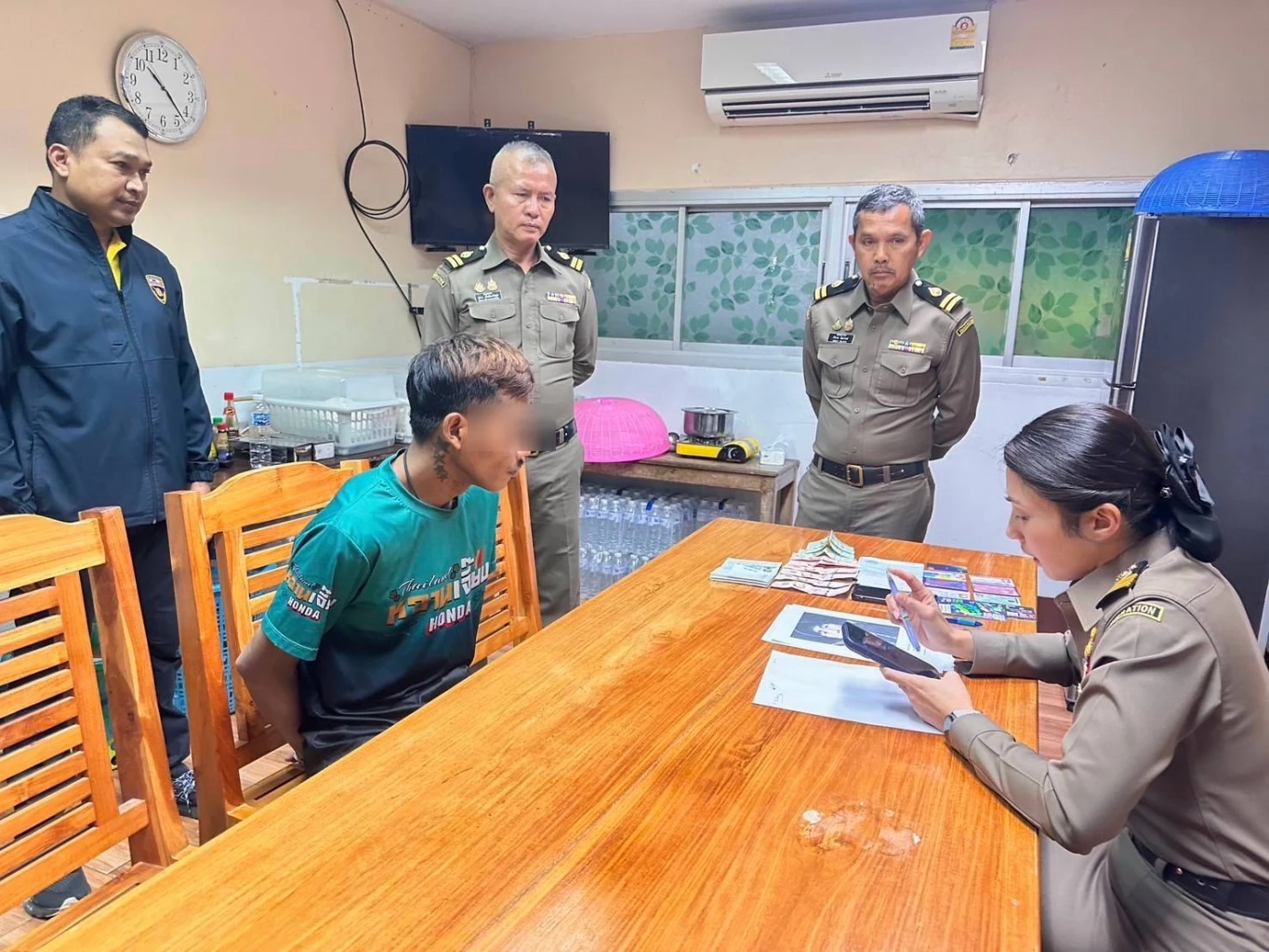 รวบแล้ว! "โจรกัมพูชา" ชิงทองในห้างดังจังหวัดสมุทรปราการ