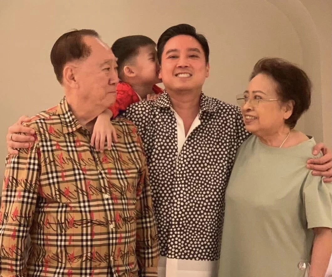 ครอบครัว “เที่ยงธรรม” แห่งบ้านกล้วย อ.ศรีประจันต์