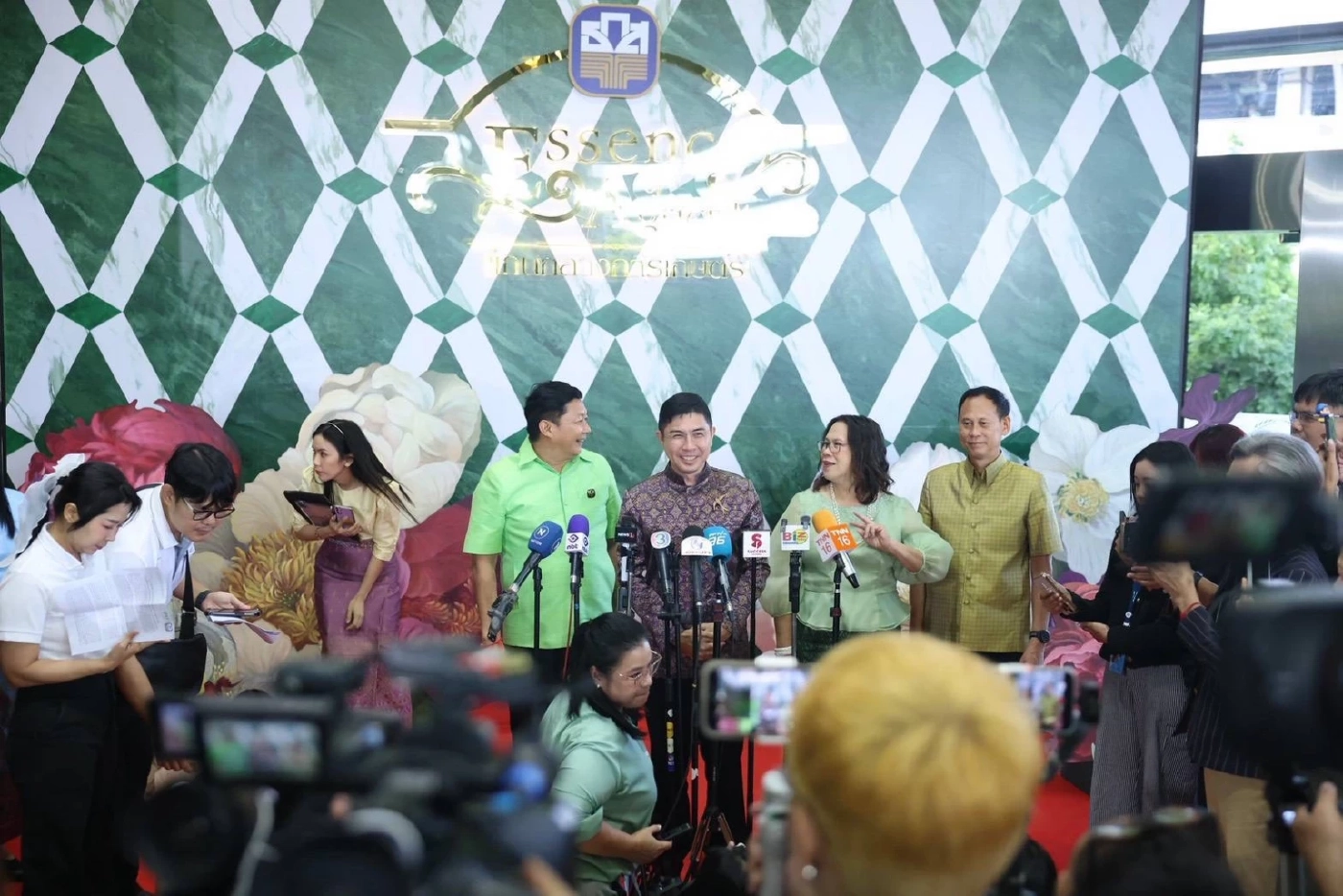 ธ.ก.ส. หนุนเกษตรกรปล่อยสินเชื่อครึ่งปีบัญชี 5.5 แสนล้าน