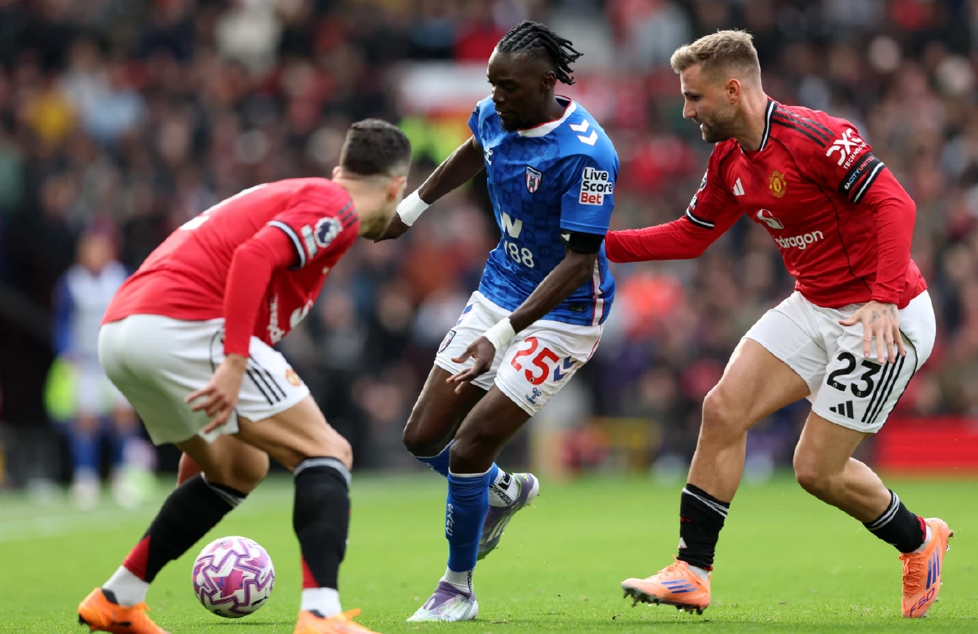 "อาร์เซน่อล–แมนฯ ซิตี้" เหนือชั้นสุด-ส่องค่า "xG" ชี้ชัดใครเล่นดีจริง-ใครแค่ภาพลวงตา