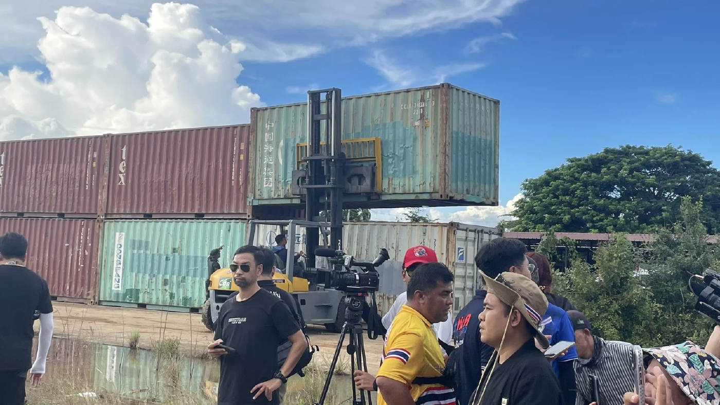 กัมพูชาขนสื่อเข้าหนองหญ้าแก้ว ปลุกระดมบิดเบือน ให้ไทยปล่อยเชลย