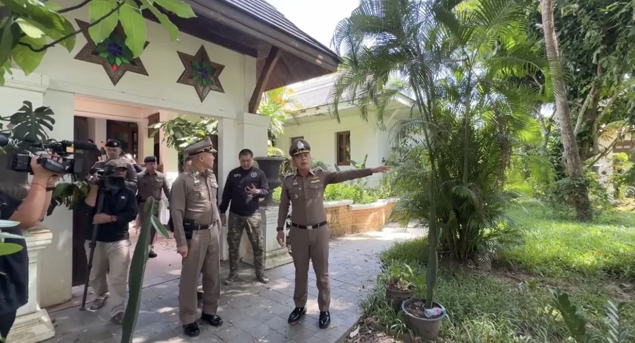 บุกทลาย "รังคอลเซ็นเตอร์ 20 ชาวจีน" เช่าพลูวิลล่าหรูราคา 90 ล้าน ติดแม่น้ำปิง