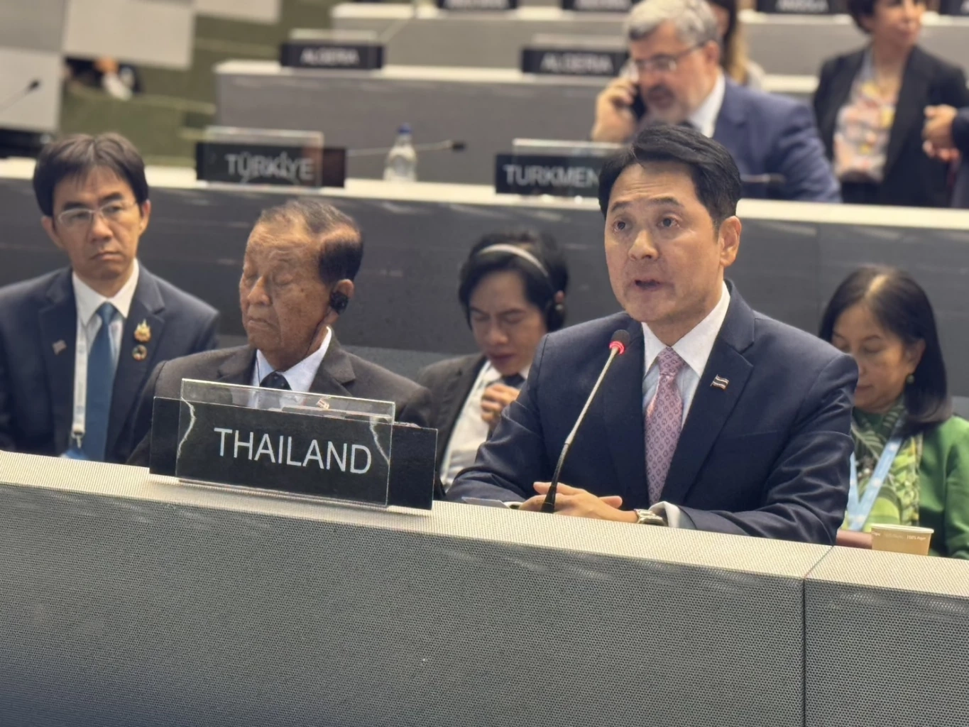 สส.อนุชา บูรพชัยศรี จากพรรครวมไทยสร้างชาติ