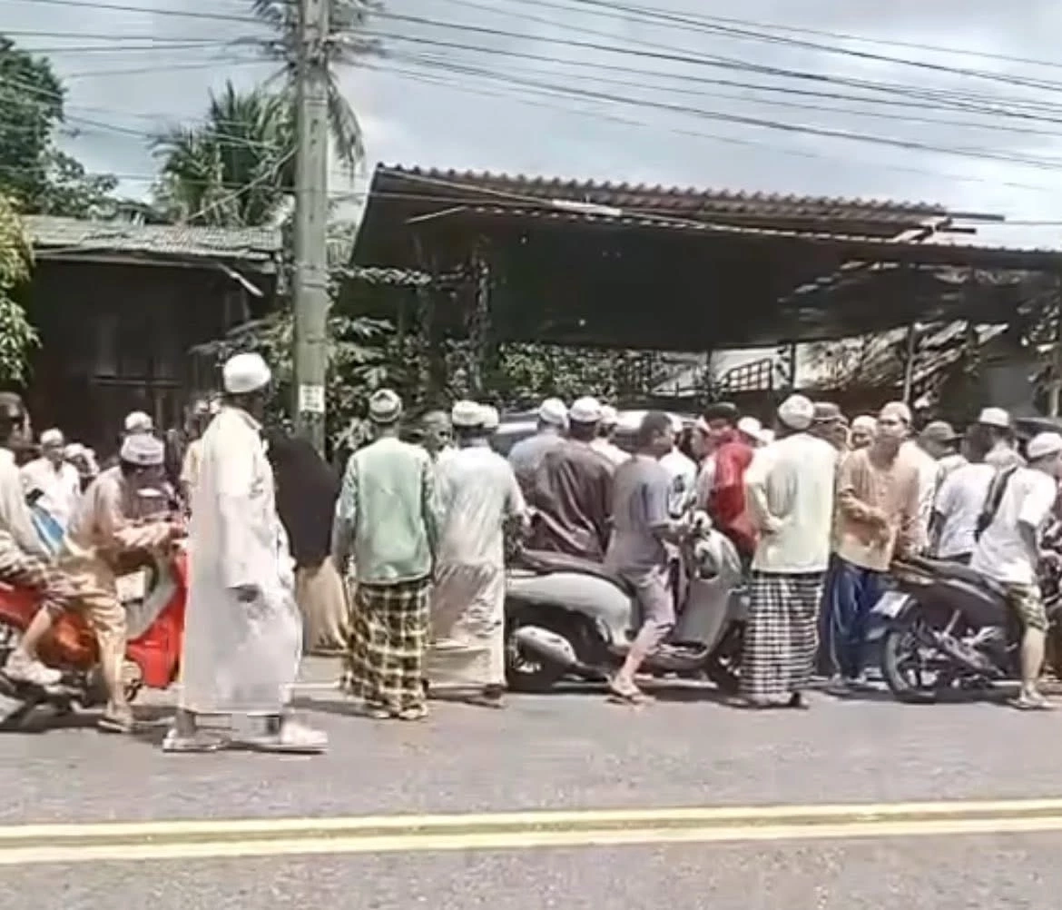 อุกอาจ! คนร้ายลอบยิงปลัด อบต.เขาตูม! เสียชีวิตหน้ามัสยิด