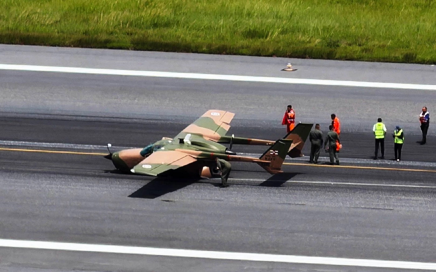 \"โฆษก ทร.\" ขออภัยประชาชนหลัง \"เครื่องบินตรวจการณ์ T-337\" ลงจอดฉุกเฉิน \"สนามบินภูเก็ต\"