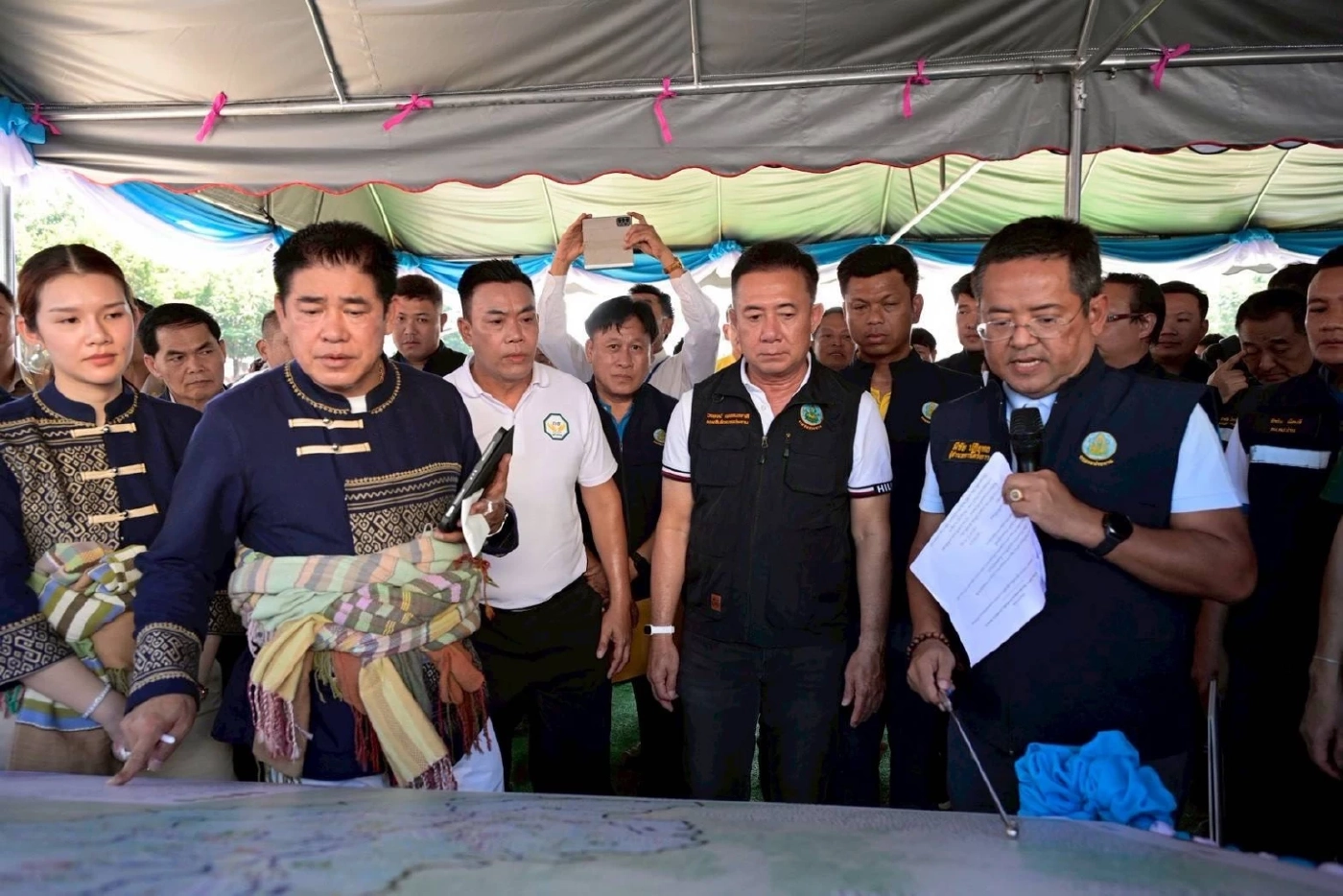 รองนายกฯ ธรรมนัส เยือนเมืองน่าน เร่งรัดงานก่อสร้างอ่างเก็บน้ำน้ำกิ