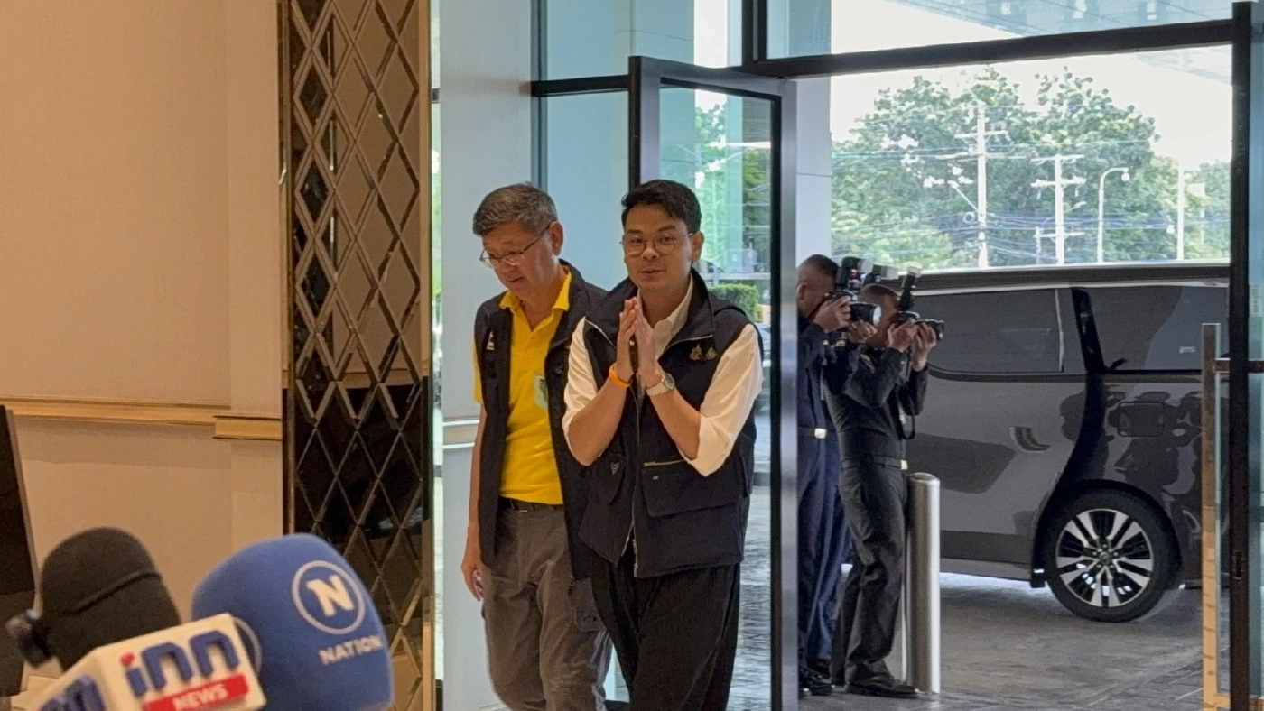 "นายกฯหนู" ควง "บิ๊กเล็ก-ศุภจี-ไชยชนก" ลงพื้นที่สุรินทร์ งดตอบปม "ทักษิณ" ยื่นขอพระราชทานอภัยโทษ