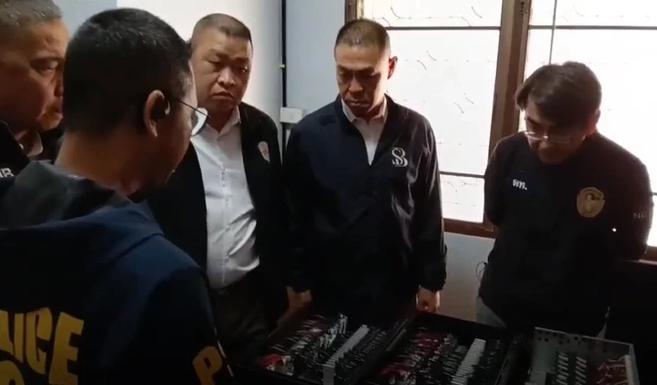 ผบช.น. นำทีม 191 - สืบนครบาล บุกฐานแก๊งคอลเซ็นเตอร์ชาวจีน กลางกรุง