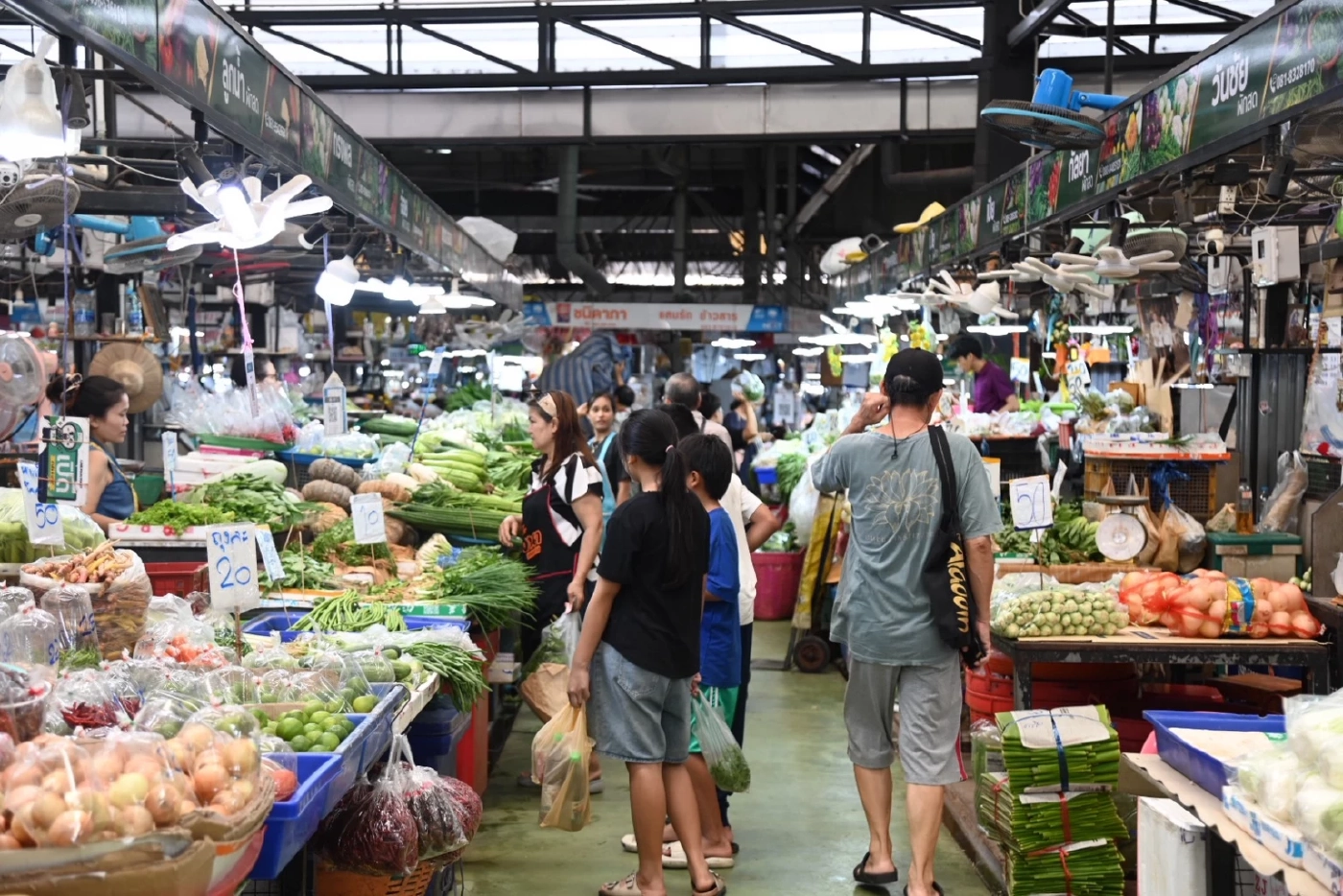 พาณิชย์ลุยลดค่าครองชีพช่วงกินเจ ‘อิ่มบุญ แบบสบายกระเป๋า’