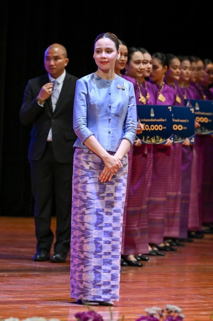 นางสาวซาบีดา ไทยเศรษฐ์ รัฐมนตรีว่าการกระทรวงวัฒนธรรม