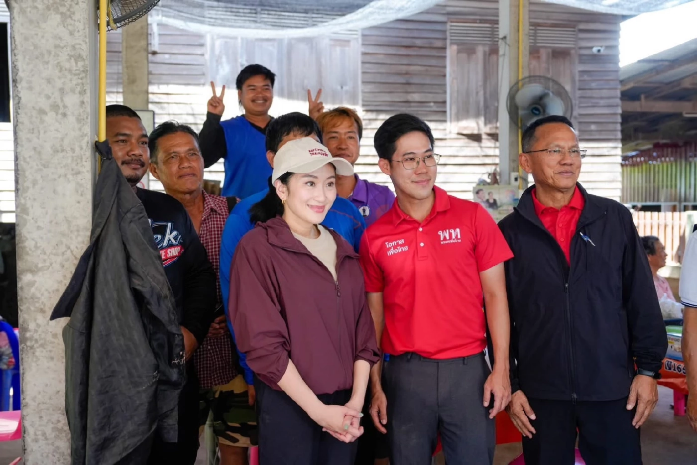 หัวหน้าอิ๊งค์ ลุยช่วยน้ำท่วมภาคเหนือ