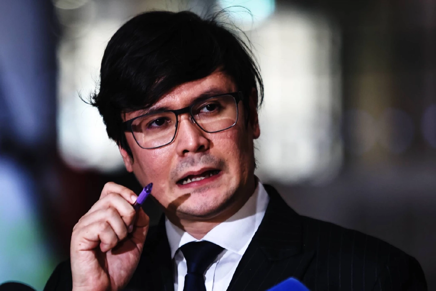 \"โรม\" เตรียมเปิดโปง \"กลุ่มทุนเทายึดประเทศ\" เอี่ยว \"นักการเมืองระดับสูงของไทย-กัมพูชา\"