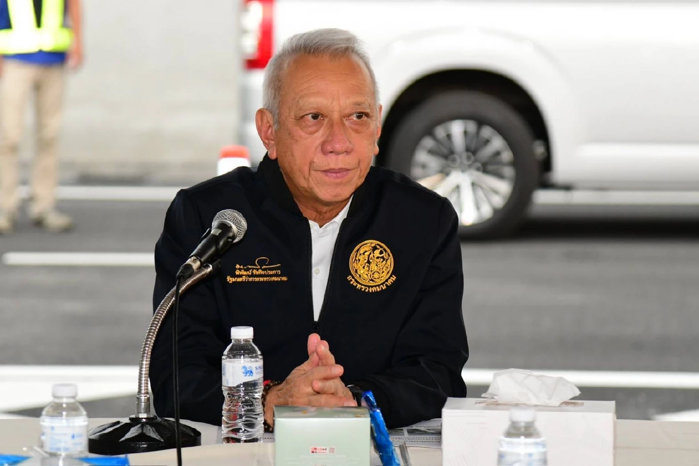 พิพัฒน์ รัชกิจประการ รองนายกรัฐมนตรีและรัฐมนตรีว่าการกระทรวงคมนาคม