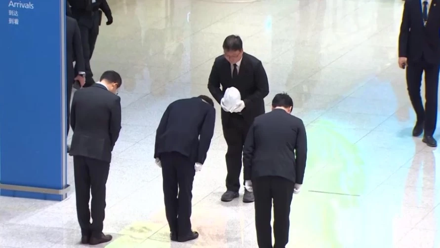 74 วัน กว่าจะได้กลับบ้าน! อัฐิ นศ.เกาหลีใต้ เหยื่อสแกมเมอร์กัมพูชา ถึงอินชอนแล้ว