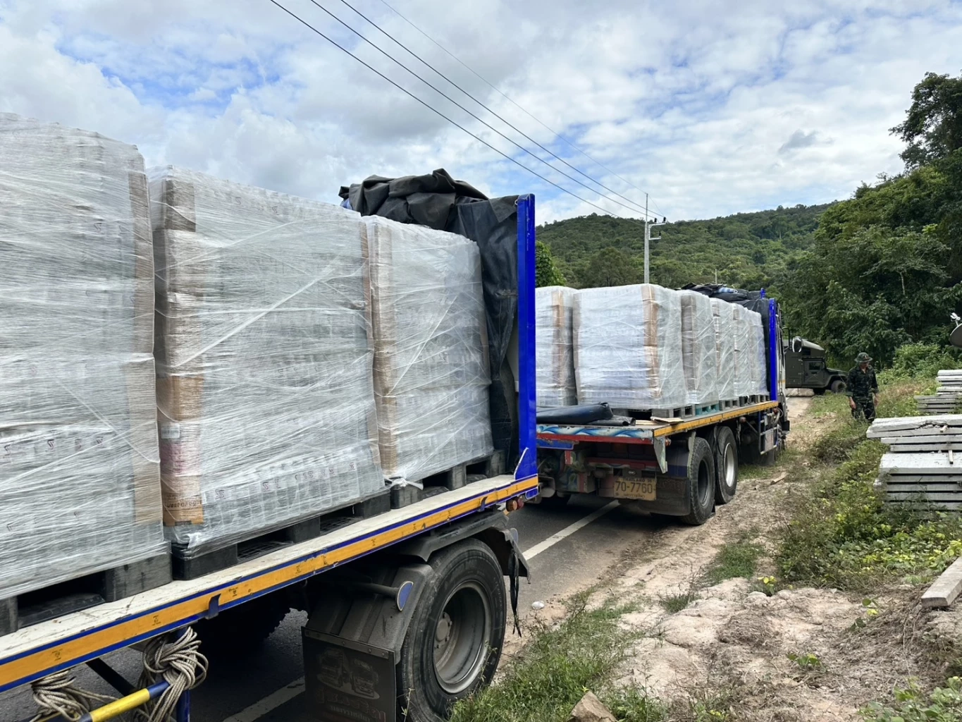 พรรคไทรวมพลัง เดินหน้าสนับสนุนทหาร ชายแดนช่องบก-ช่องอานม้า