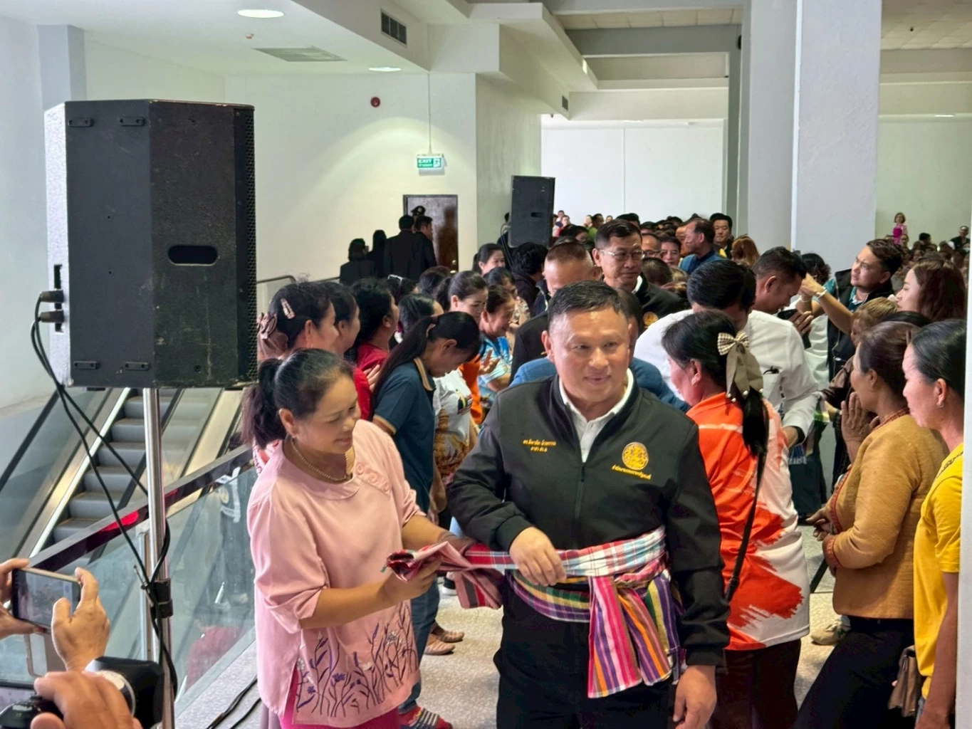 “ธรรมนัส” ส่ง “เสธ.หิ” ลงมุกดาหาร รับฟังปัญหาการบริหารจัดการน้ำ