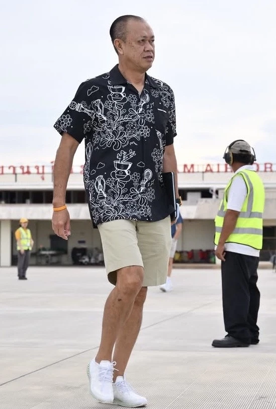 เนวิน กำลังเดินทางไปสงขลา พร้อมทีมปราสาทสายฟ้า