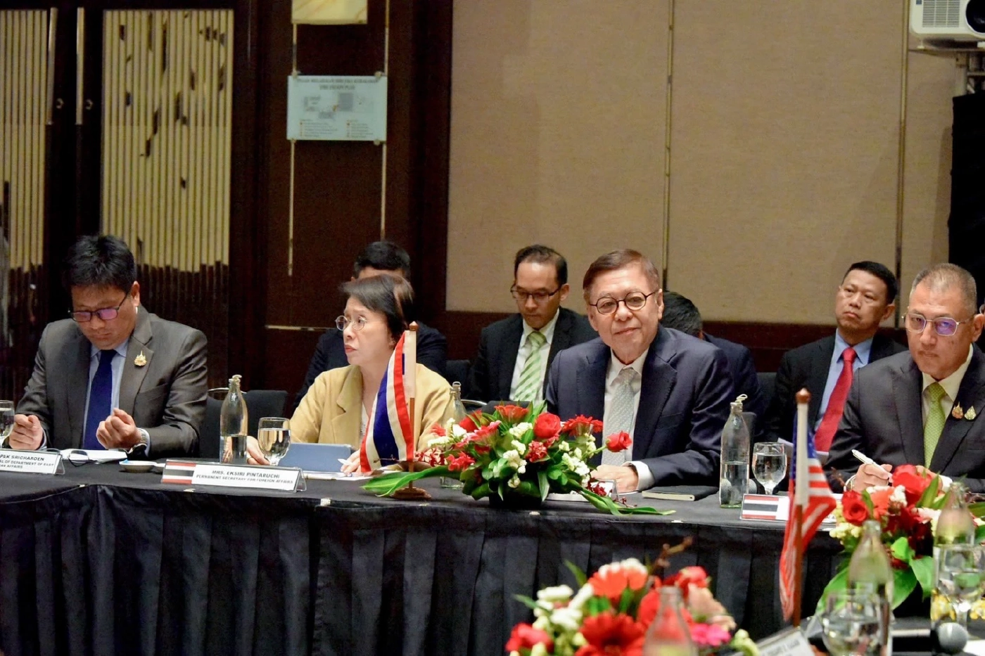 \"สีหศักดิ์\" หารือ 4 ฝ่ายย้ำ 4 ข้อตกลงไทย-หวังเห็นกัมพูชาจริงใจ