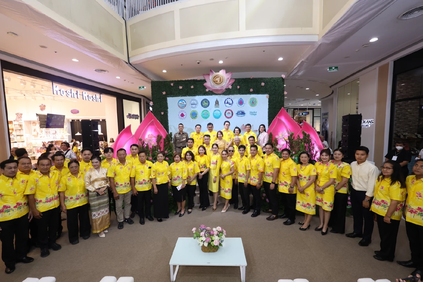 สมุทรปราการพร้อม! สืบสาน "ประเพณีรับบัว ๑ เดียวในโลก" 3-6 ต.ค.นี้ แห่หลวงพ่อโต-โยนบัว 6 ต.ค.