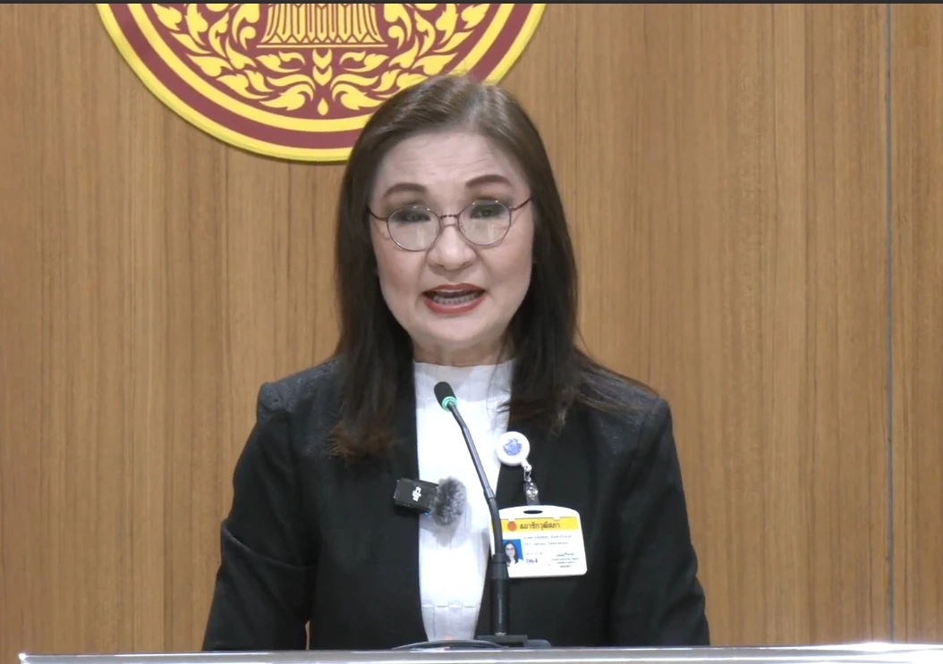 นันทนา นันทวโรภาส  สว.สายสื่อสารมวลชน