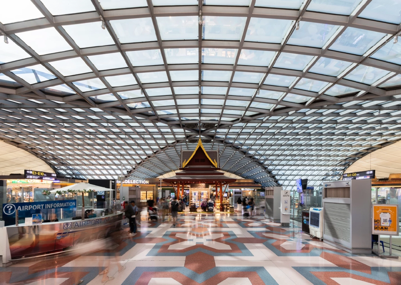 สุวรรณภูมิคว้ารางวัลสนามบินขวัญใจชาวโลก Readers’ Choice Awards