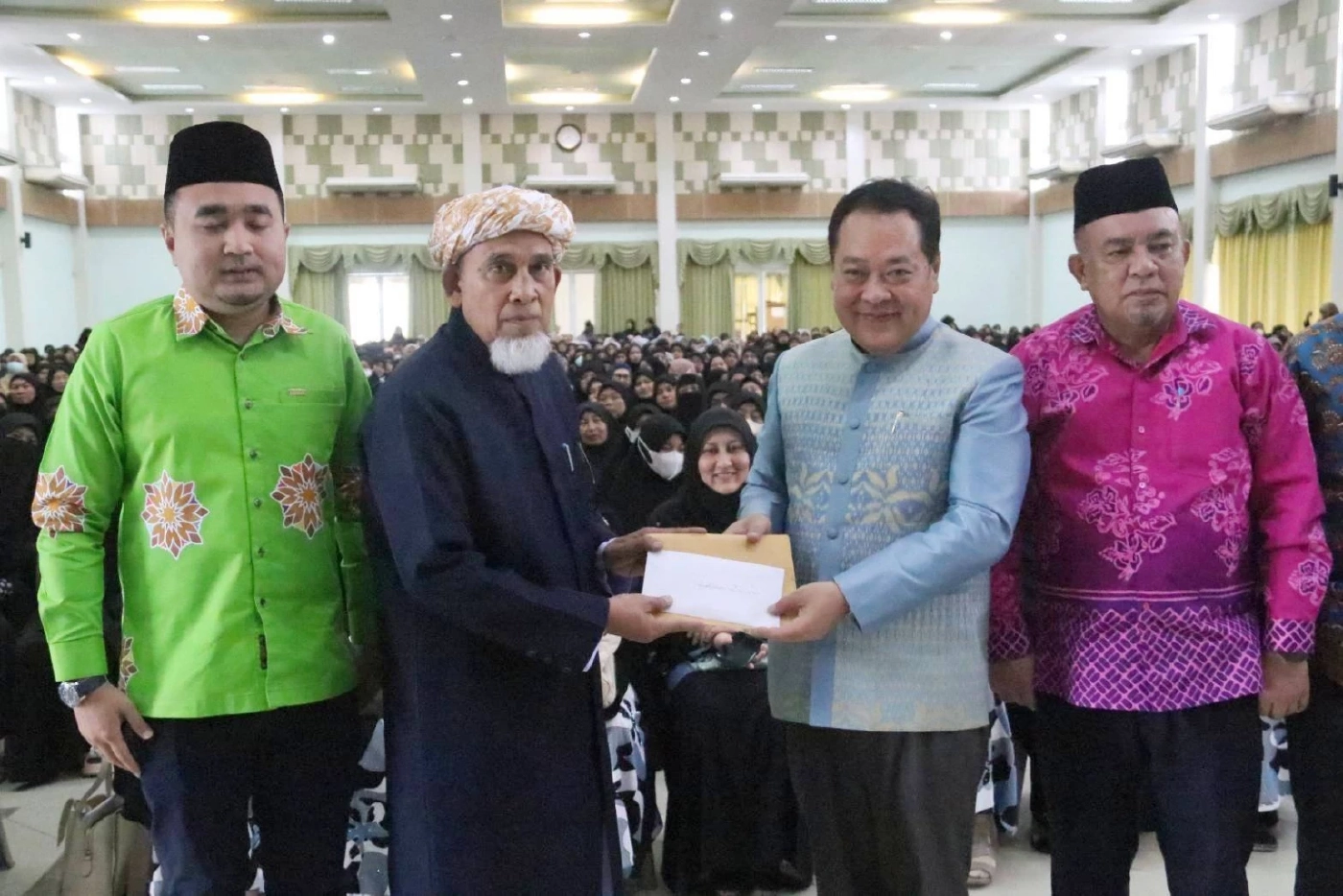 “ทวี สอดส่อง” ชำแหละ รธน.ปี 60 อำนาจไม่สมดุล-งบเหลื่อมล้ำ