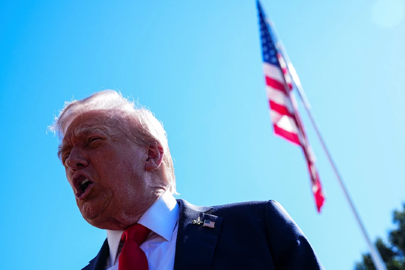 \"ทรัมป์\"จัดศึก UFC สุดยิ่งใหญ่ที่ ทำเนียบขาว 14 มิ.ย. ตรงกับวันเกิด 80 ปี