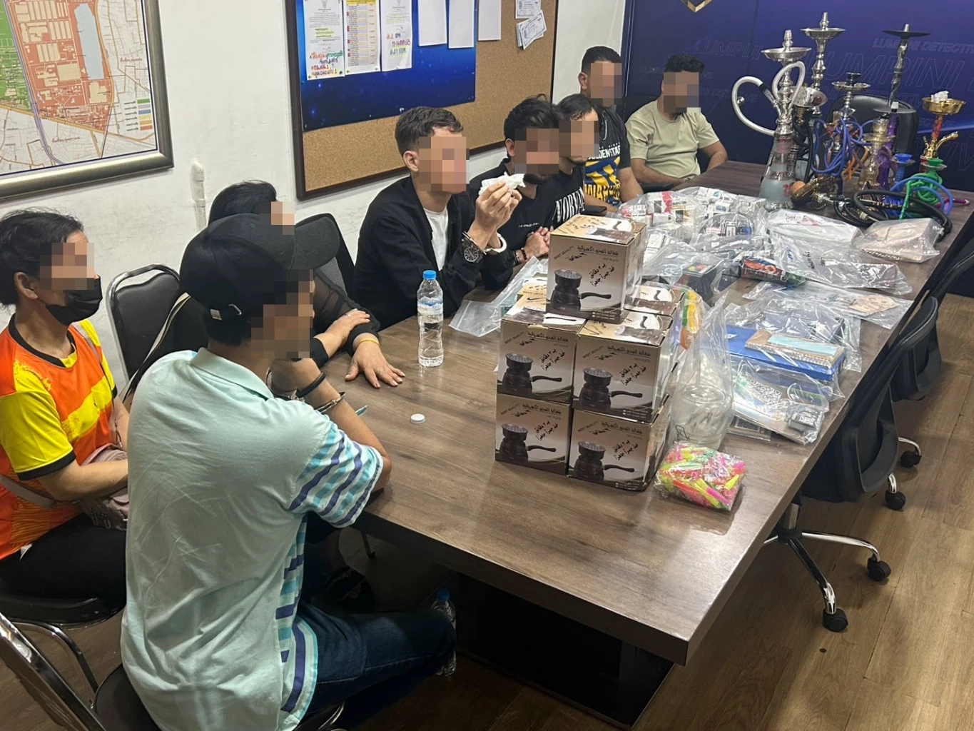 บช.น.รวบแก๊งแขกขาว ใช้ร้านตัดผมบังหน้า ลอบค้ายานรกกลางนานา