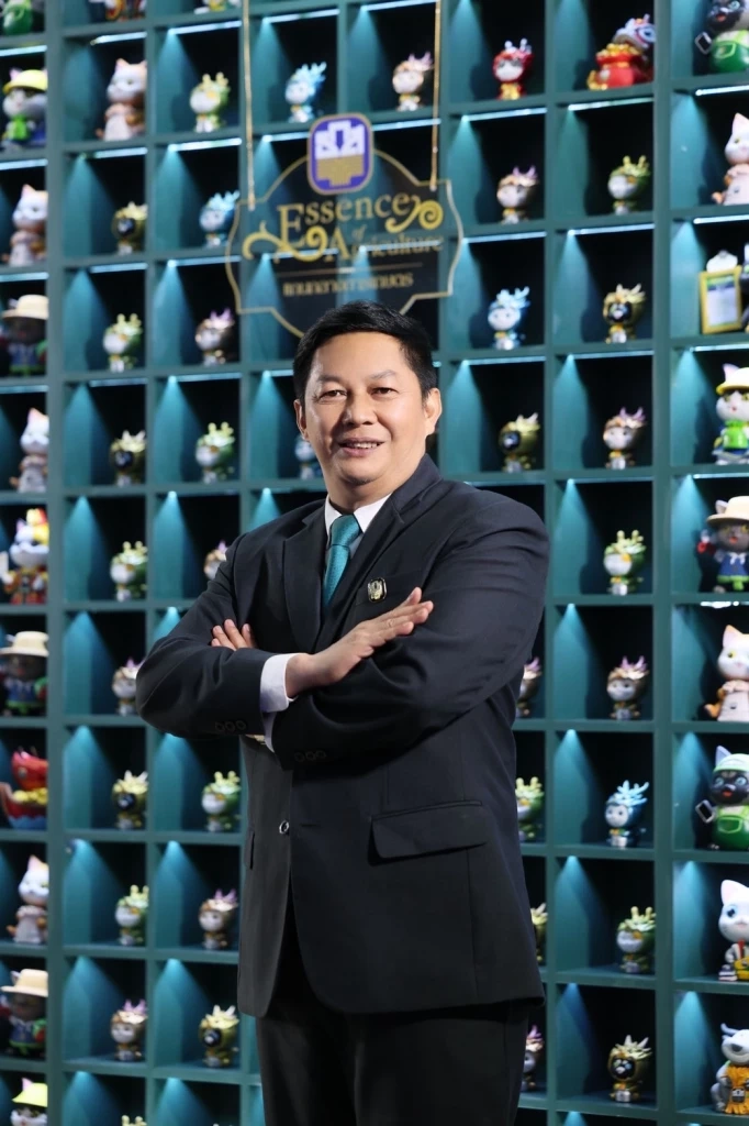 ไพศาล หงษ์ทอง รองผู้จัดการธนาคารเพื่อการเกษตรและสหกรณ์การเกษตร