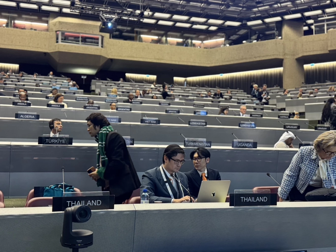 เหลี่ยมทุกเม็ด "กัมพูชา" ชู "จีน - ดันตัวเอง" หวัง "เขี่ยไทยให้พ้นทาง" กลางเวที IPU (มีคลิป)