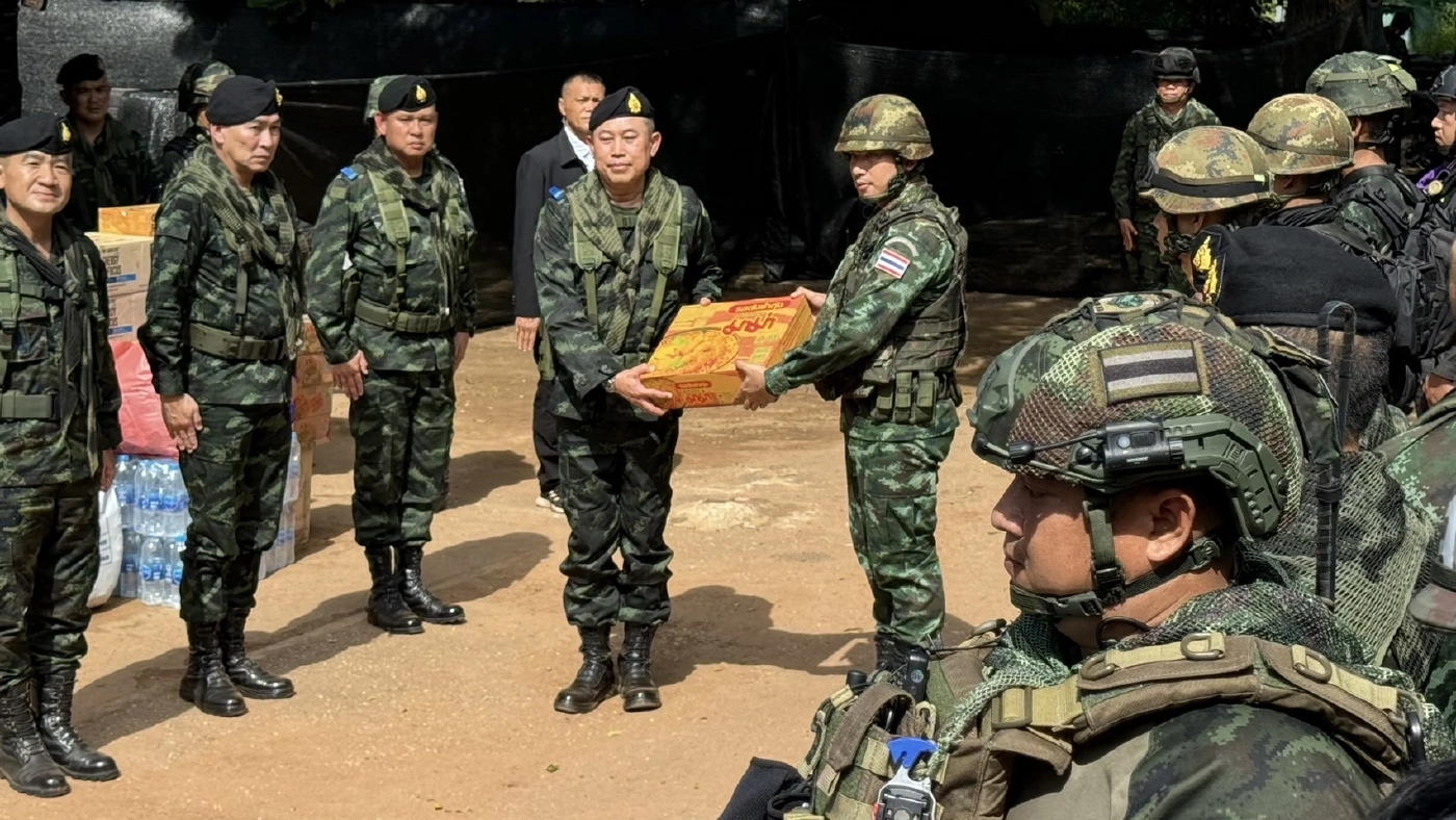 เปิดวาร์ปโอปป้าหัวใจไทย ลุยหนองจานช่วยทหาร-ชาวบ้าน สู้กัมพูชา